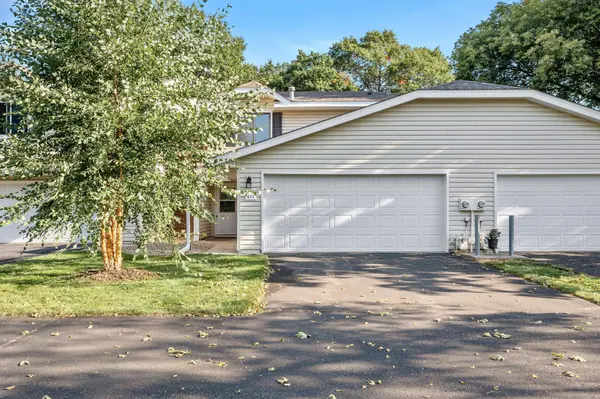 411 Pleasure Creek DR, Blaine, MN 55434