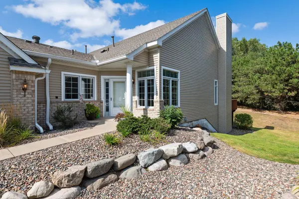 2437 Skyline DR, Bloomington, MN 55425