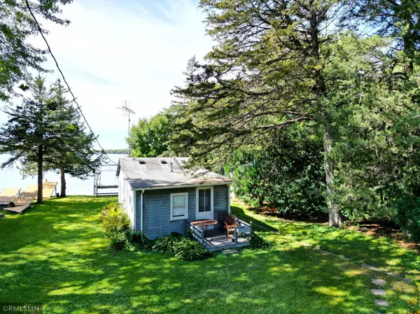 14187 68th ST NW, Annandale, MN 55302