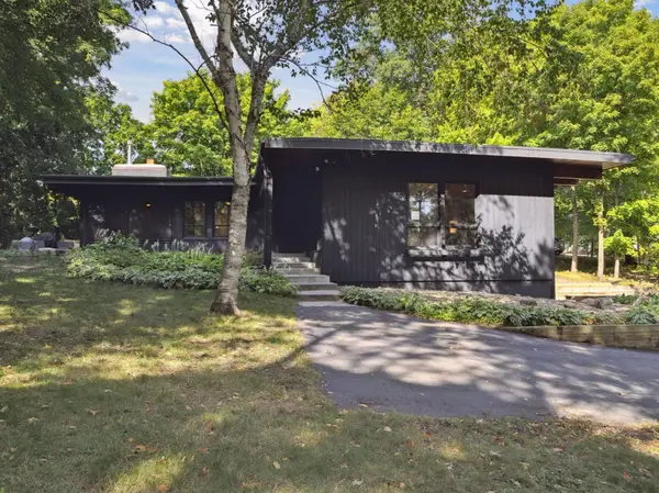 4508 Sparrow RD,  Minnetonka,  MN 55345