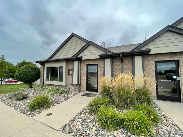 5798 Blackshire PATH,  Inver Grove Heights,  MN 55076