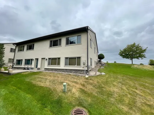 5798 Blackshire PATH, Inver Grove Heights, MN 55076