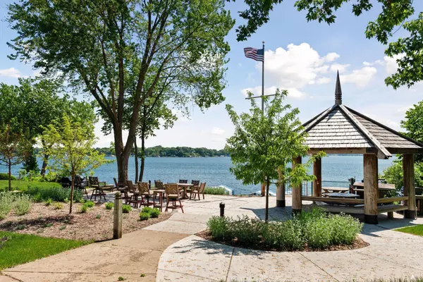 4397 Wilshire BLVD #203, Mound, MN 55364