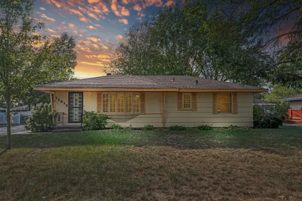 11212 Arrowhead ST NW, Coon Rapids, MN 55433