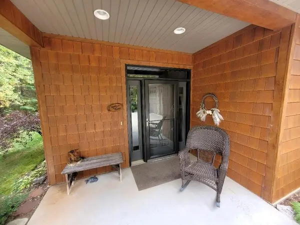 106 White Spruce LN, Coleraine, MN 55722
