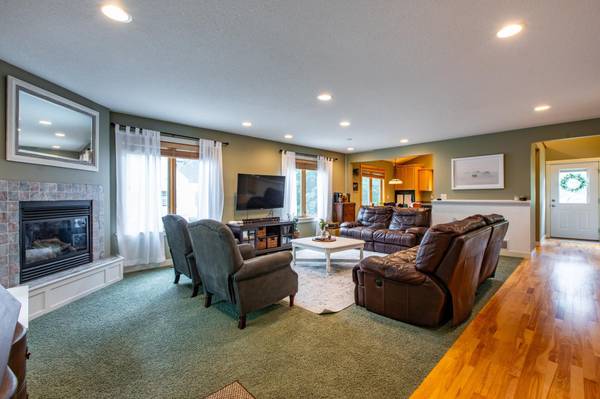 1746 1st ST NW, Rochester, MN 55901