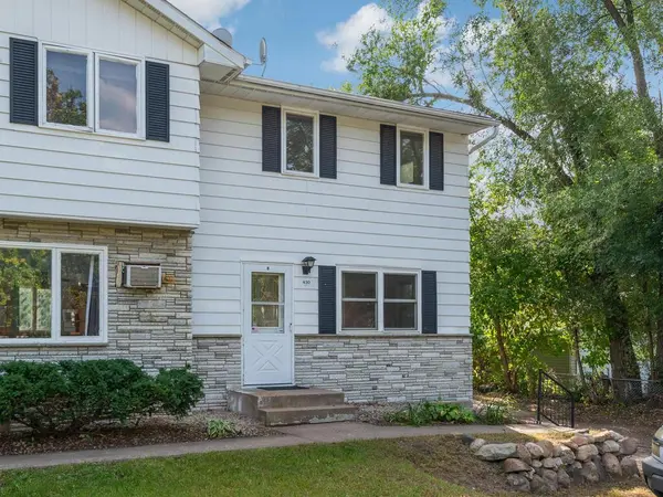 430 Ironton ST NE, Fridley, MN 55432