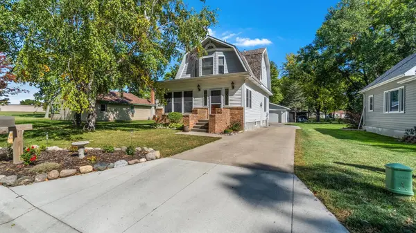 409 14th ST SE, Willmar, MN 56201