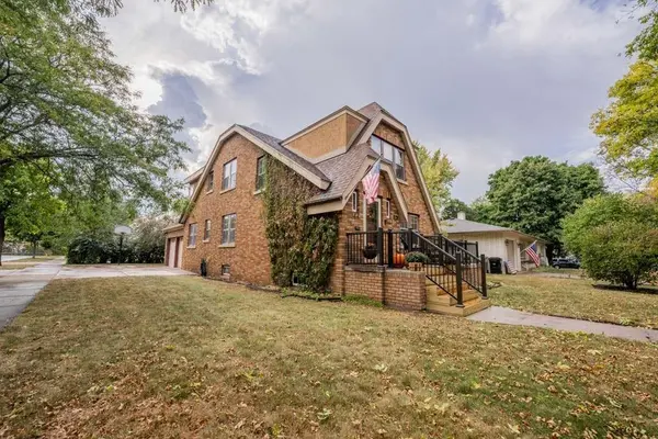 304 Governor ST, Chippewa Falls, WI 54729