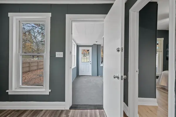 852 Jackson ST, Saint Paul, MN 55117