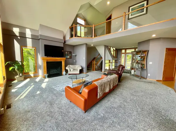 N1093 375th ST, Maiden Rock, WI 54750