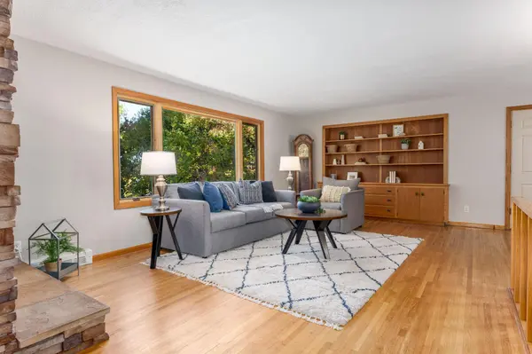 28479 Johnson LN, Chisago City, MN 55013