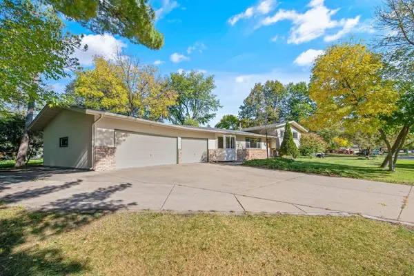 743 Hull RD, Anoka, MN 55303