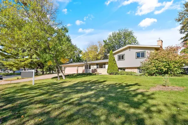 743 Hull RD, Anoka, MN 55303
