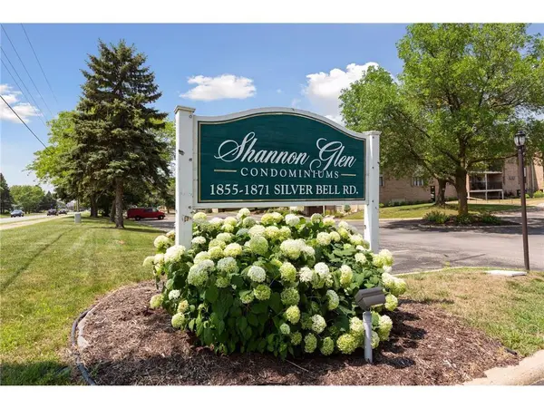 1871 Silver Bell RD #307, Eagan, MN 55122