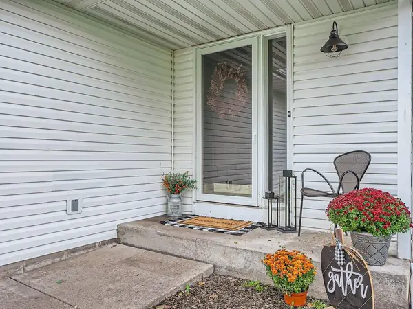 1504 2nd ST NE, Buffalo, MN 55313