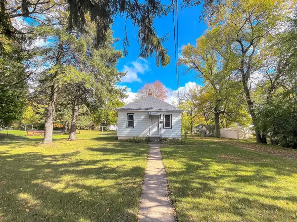 639 Dickey AVE S, Amery, WI 54001