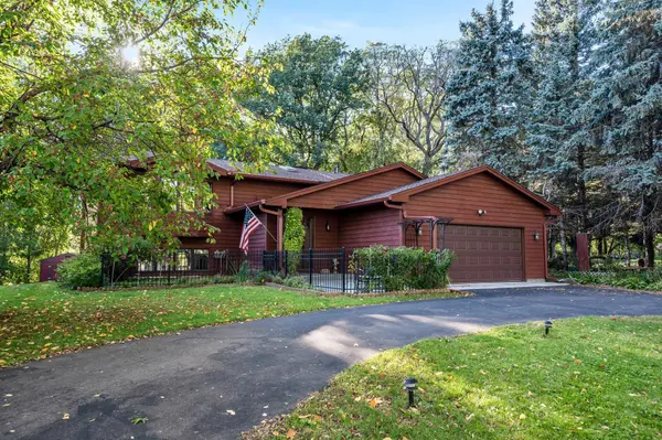 4801 Barbara AVE, Inver Grove Heights, MN 55077