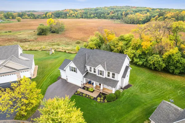 4827 Merganser DR, Minnetrista, MN 55375