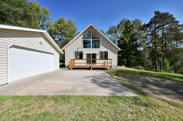 55400 Red Oak Drive, Barnes, WI 54873