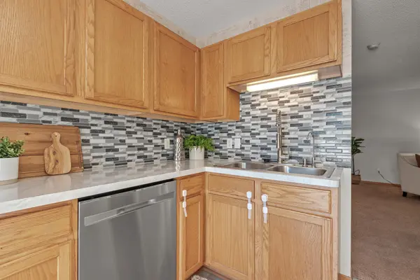 9464 Jewel LN N, Maple Grove, MN 55311