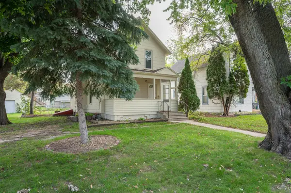 104 7th AVE SE, Rochester, MN 55904