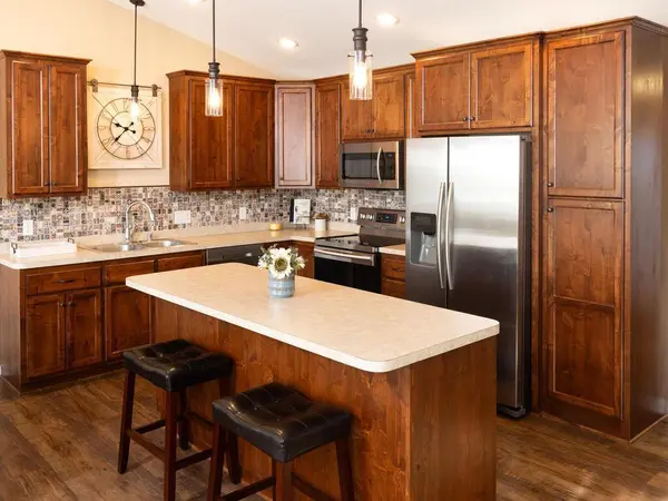 1470 S Irving AVE, Rush City, MN 55069
