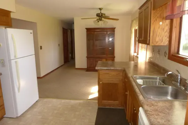 167 W Humble AVE, Ellsworth, WI 54011