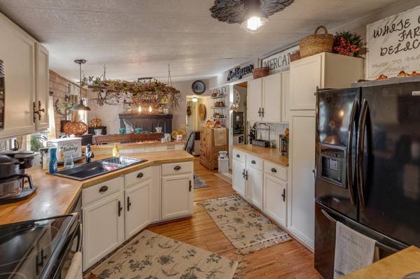 3400 Hines CIR SW, Pequot Lakes, MN 56472