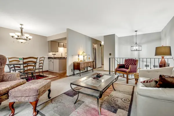 8430 W 100th ST, Bloomington, MN 55438