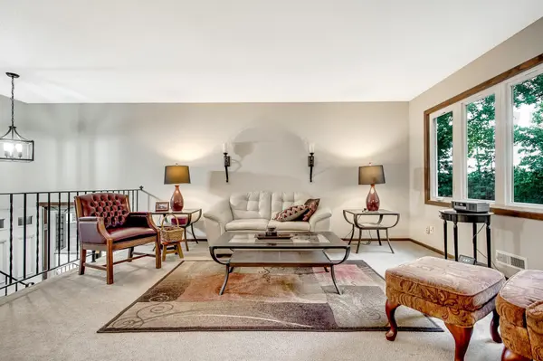 8430 W 100th ST, Bloomington, MN 55438
