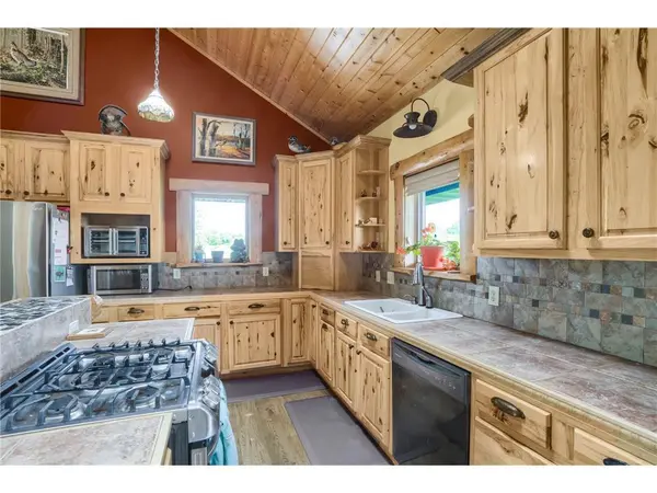 903 Crofoot Avenue SW, Buffalo, MN 55313