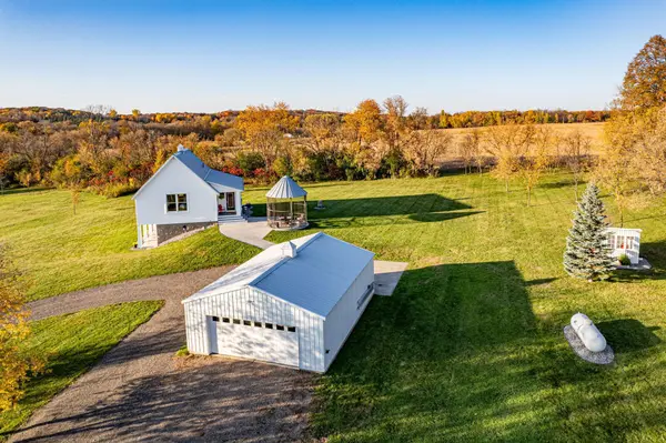 37687 Reed AVE, Amador Twp, MN 55084