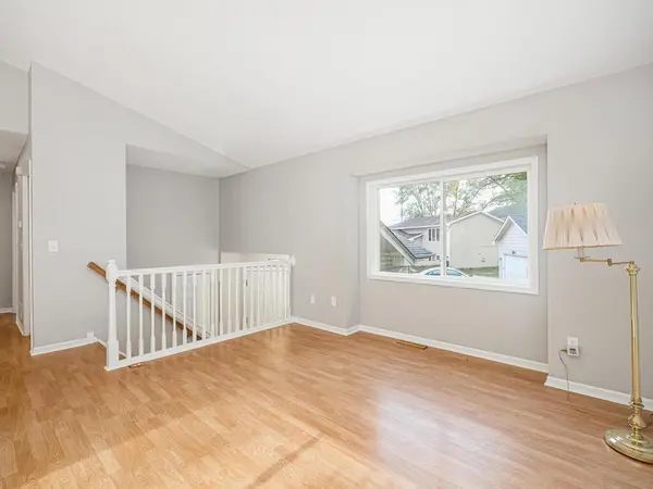 5475 Bunker Lake BLVD NW, Ramsey, MN 55303