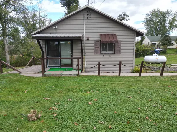 1638 80th ST, Apple River Twp, WI 54810