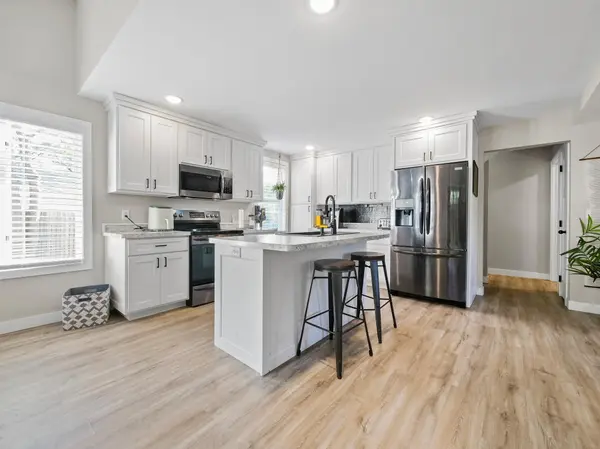 510 Maple ST, Alexandria, MN 56308