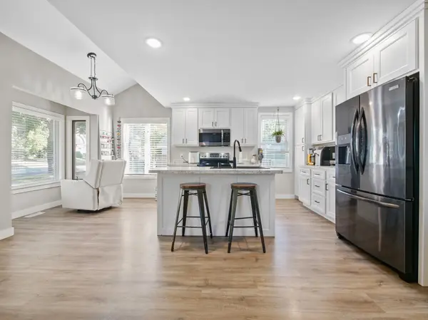 510 Maple ST, Alexandria, MN 56308