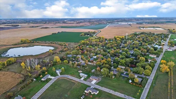 229 Horseshoe DR NW, Pennock, MN 56279
