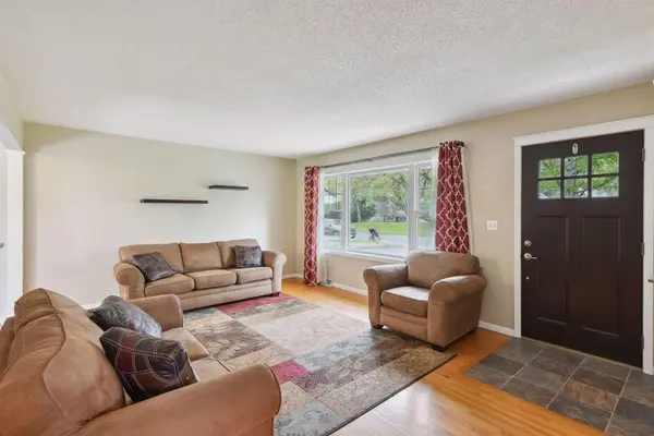 1713 W 88th ST, Bloomington, MN 55431