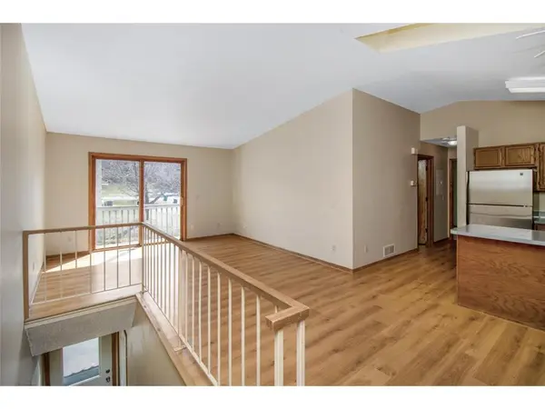 2465 Grenadier AVE N, Oakdale, MN 55128