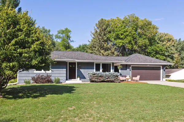 1610 Yorkshire AVE S, Minnetonka, MN 55305