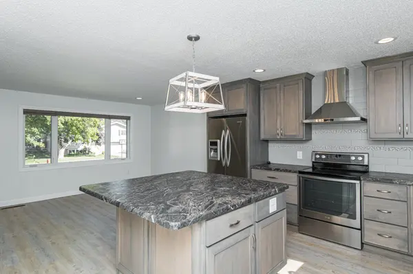 1324 19th ST NE Rochester, MN 55906