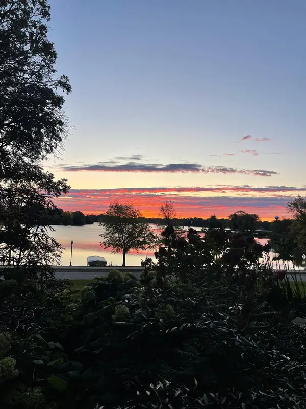 905 Lakeview BLVD, Albert Lea, MN 56007
