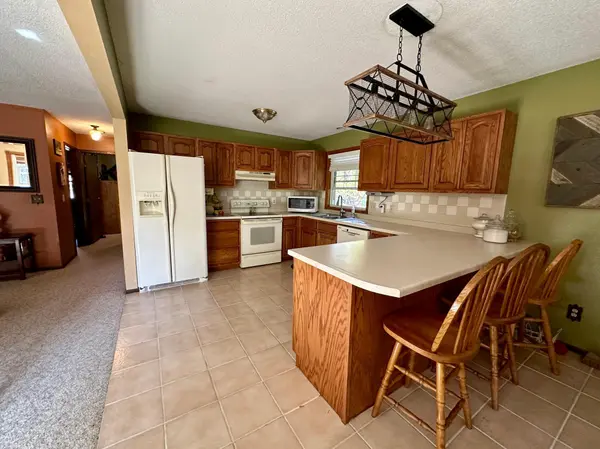 101 S Pleasant ST, Cleveland, MN 56017