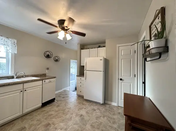 503 3rd ST SW, Stewartville, MN 55976