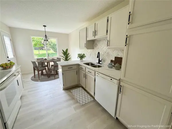 10746 Toledo CT, Bloomington, MN 55437