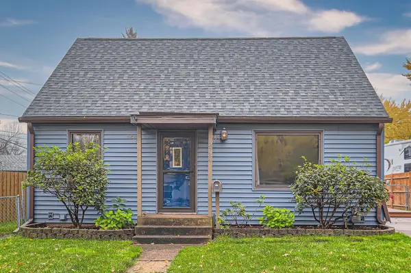 2734 4th AVE E, North Saint Paul, MN 55109