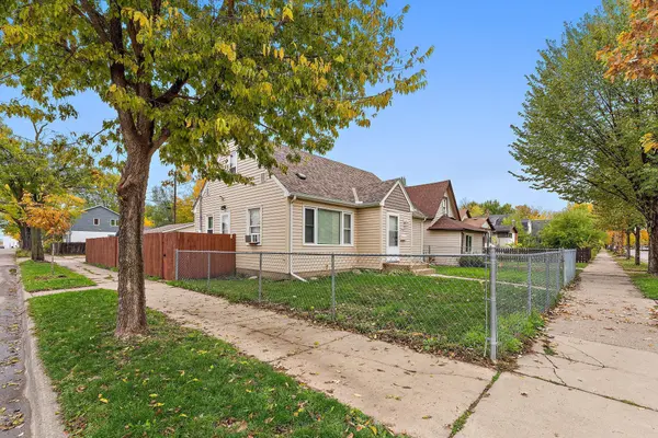 4054 Bryant AVE N, Minneapolis, MN 55412