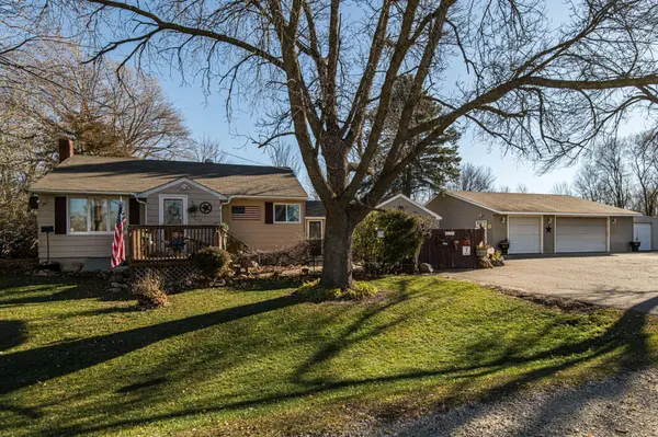 19366 546th AVE, Austin Twp, MN 55912
