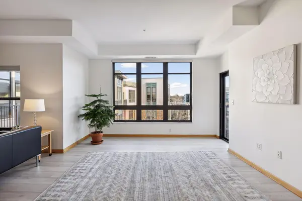 3709 Grand WAY #415, Saint Louis Park, MN 55416